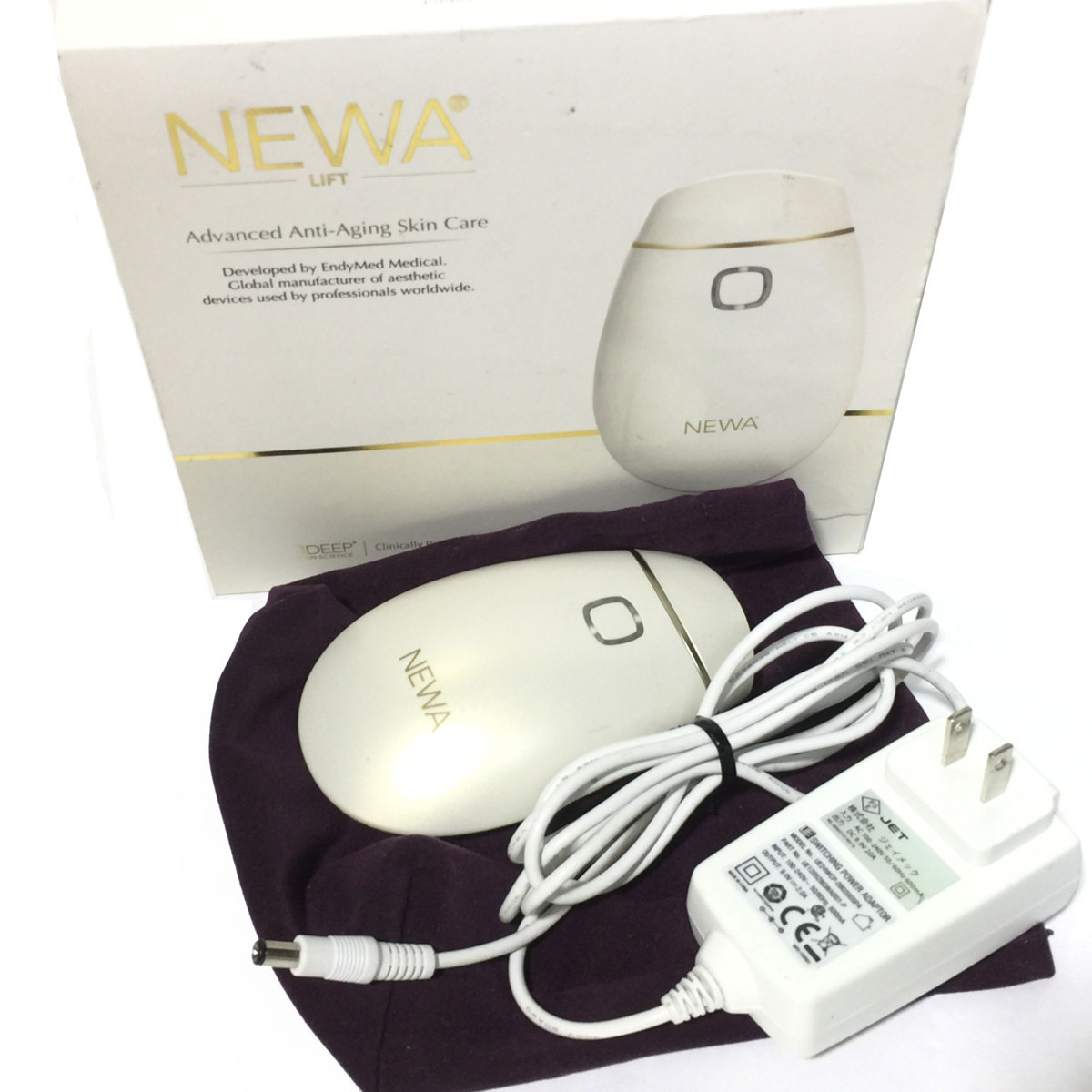 直販価格 NEWA 3DEEP 美顔器 コードタイプ シャンパンゴールド 電源コード・収納袋・元箱付き
