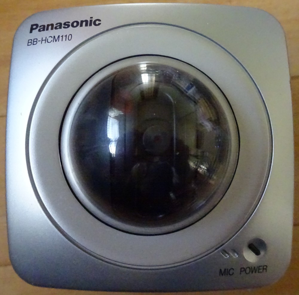 【中古・美品】Panasonic　パナソニック　ネットワークカメラ　CMOSセンサー搭載　屋内設置タイプ　BB-HCM110　動作確認済み　2022060003_2_画像1