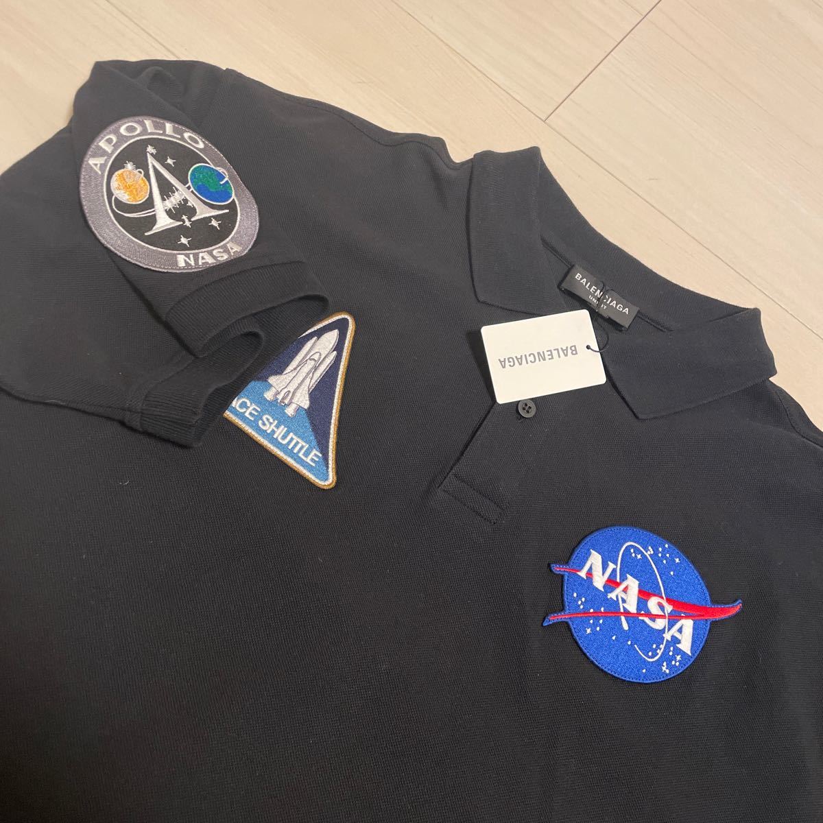 バレンシアガ NASA 新作 ポロシャツ-