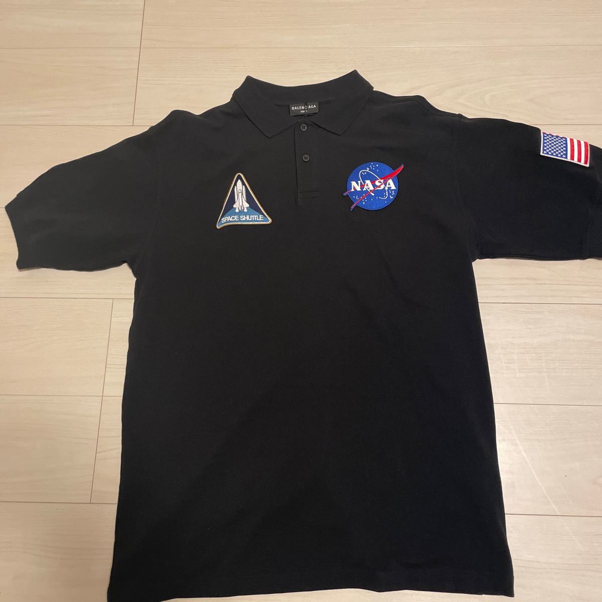 バレンシアガ NASA 新作 ポロシャツ-