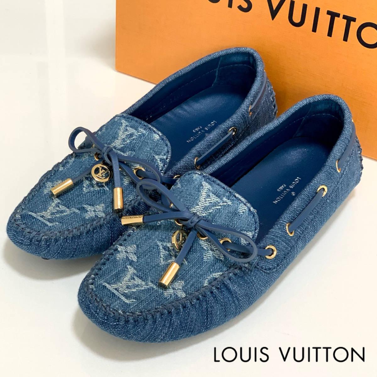 正規品・日本製 Louis Vuitton ドライビングシューズ　モカシン　水色 1/2 36 ローファー/革靴