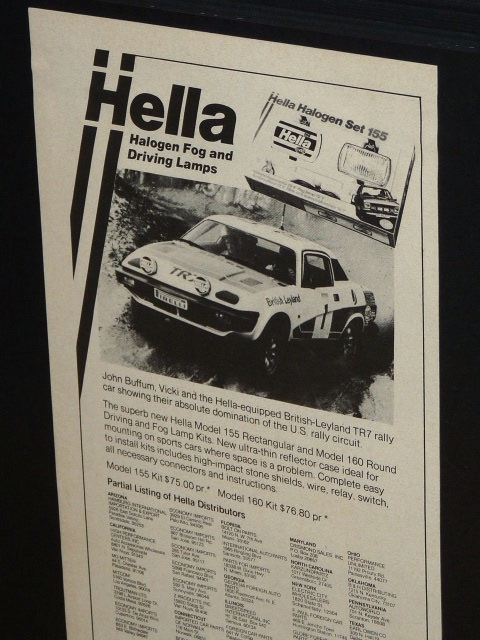1977年 USA 洋書雑誌広告 額装品 Hella ハロゲン ランプ (A4size) / 検索用 Triumph TR7 店舗 ガレージ ディスプレイ 看板 サイン 装飾_画像2