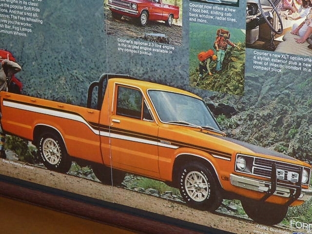 1977年 USA 70s 洋書雑誌広告 額装品 Ford Courier フォード クーリエ (A3size) / 検索用 Mazda Proceed マツダ プロシード ピックアップ_画像4