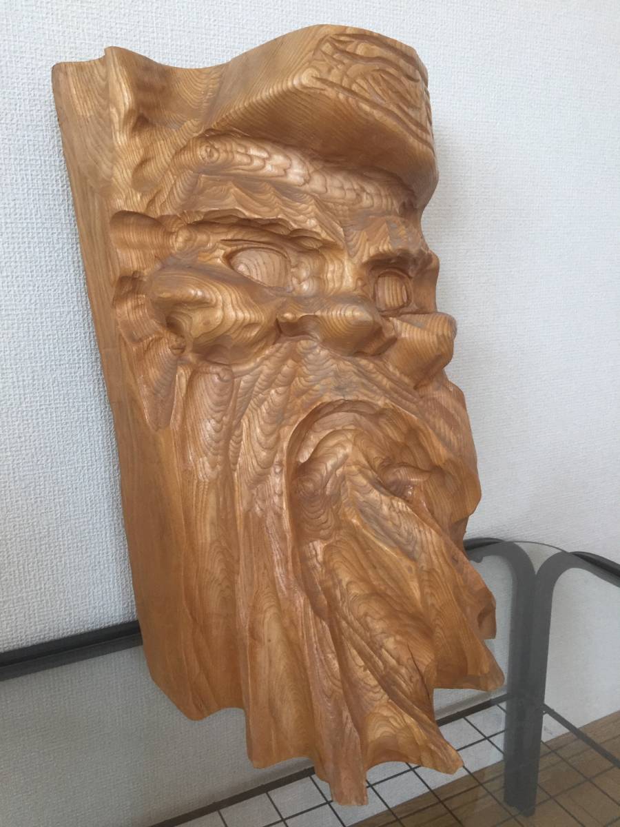 アイヌ像木彫り
