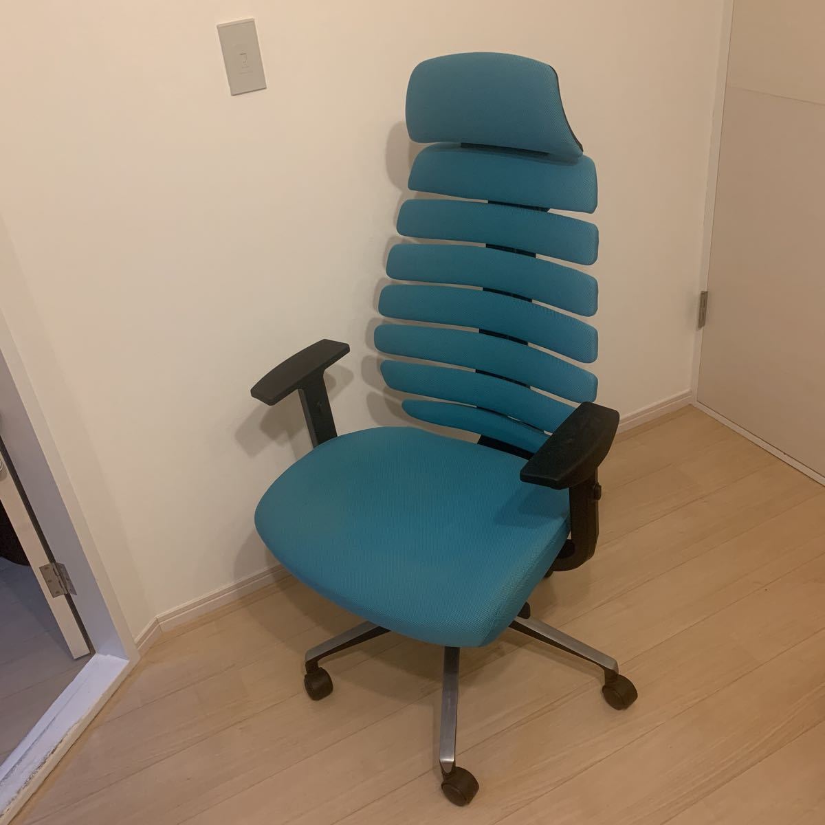 Yahoo!オークション - NITORI ニトリ ワークチェア エルゴクエスト 椅子