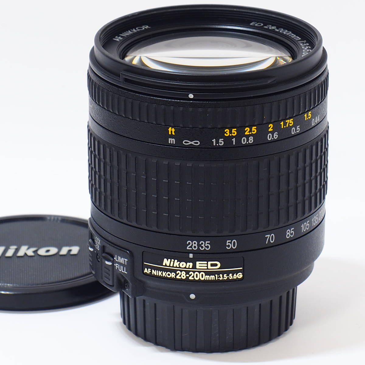 特価好評 Nikon - ☆美品☆ Nikon AF 28-200mm 1:3.5-5.6G EDの通販 by