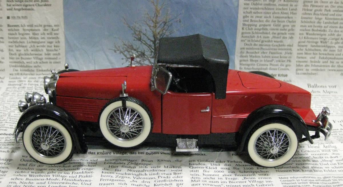 * out of print * Franklin Mint *1/24*1928 Stutz Black Hawk Speedster red / black 