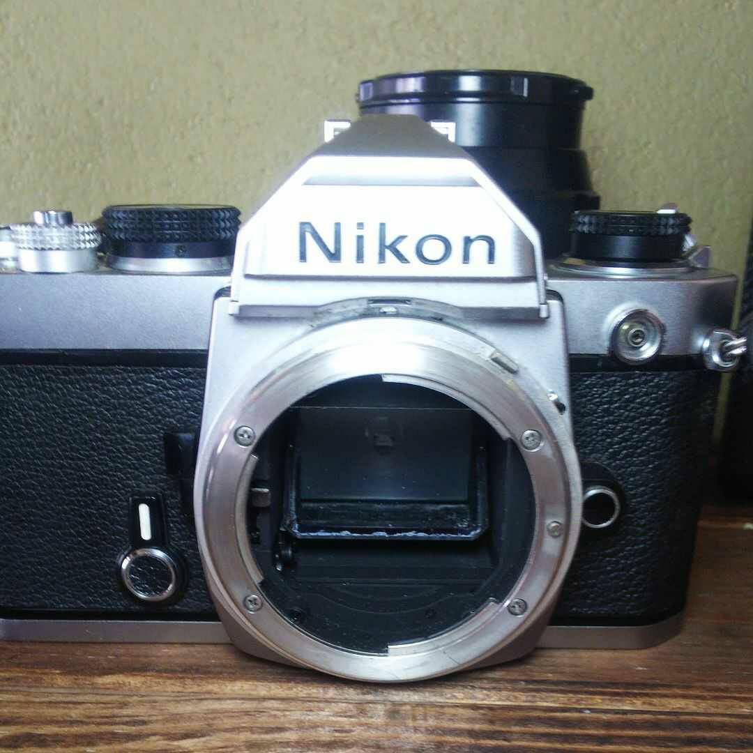 値下げ交渉 Nikon FM 初期型　No.200万番台　NIKKR50mm 1:1.4 NIKKOR-Q・C Auto 1:3.5 f=135mm