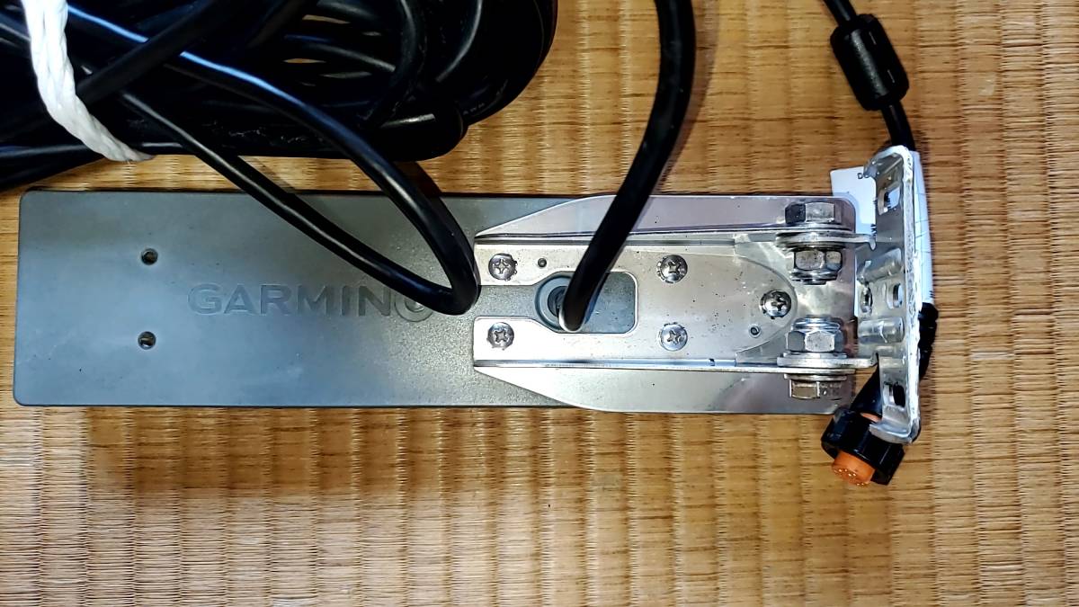 ★GARMIN(ガーミン)　GT41-TM 12-pin トランサムマウント振動子 スプレーガード付き★_画像3