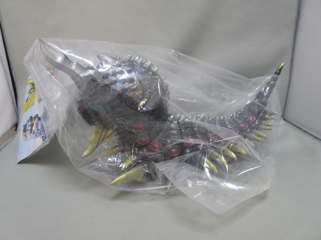 未開封】バトラ 幼虫 青目 クリアラメ 33cm☆マーミット 2007 HOBBY