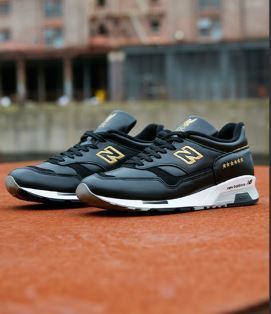 2【新品・即決】New Balance M1500LFC 27.5cm リバプールLiverpool
