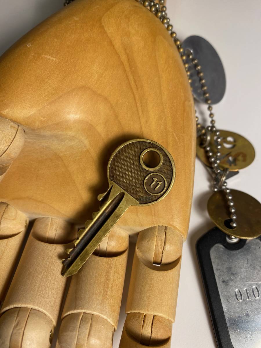 Yahoo!オークション - Martin Margiela 11 鍵 カギ Yahoo!オークション - Martin Margiela 11 鍵 カギ