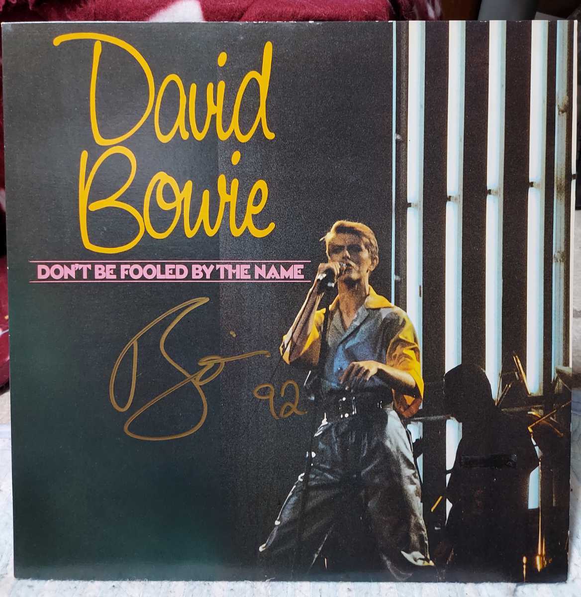 David Bowie デビット・ボウイ 直筆サイン入りレコード David Bowie デビット・ボウイ 直筆サイン入りレコード