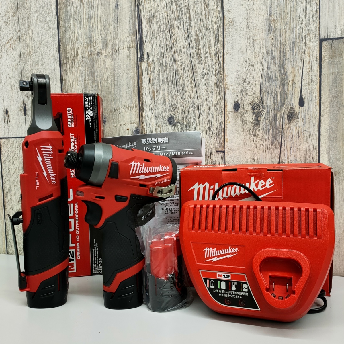 Yahoo!オークション - milwaukee/ミルウォーキー M12 FUEL 充電 Yahoo!オークション - milwaukee/ミルウォーキー M12 FUEL 充電
