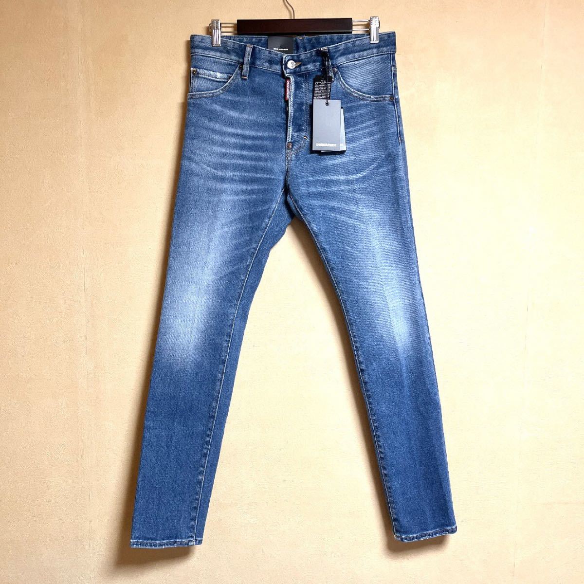 新品 DSQUARED2 パンツ-