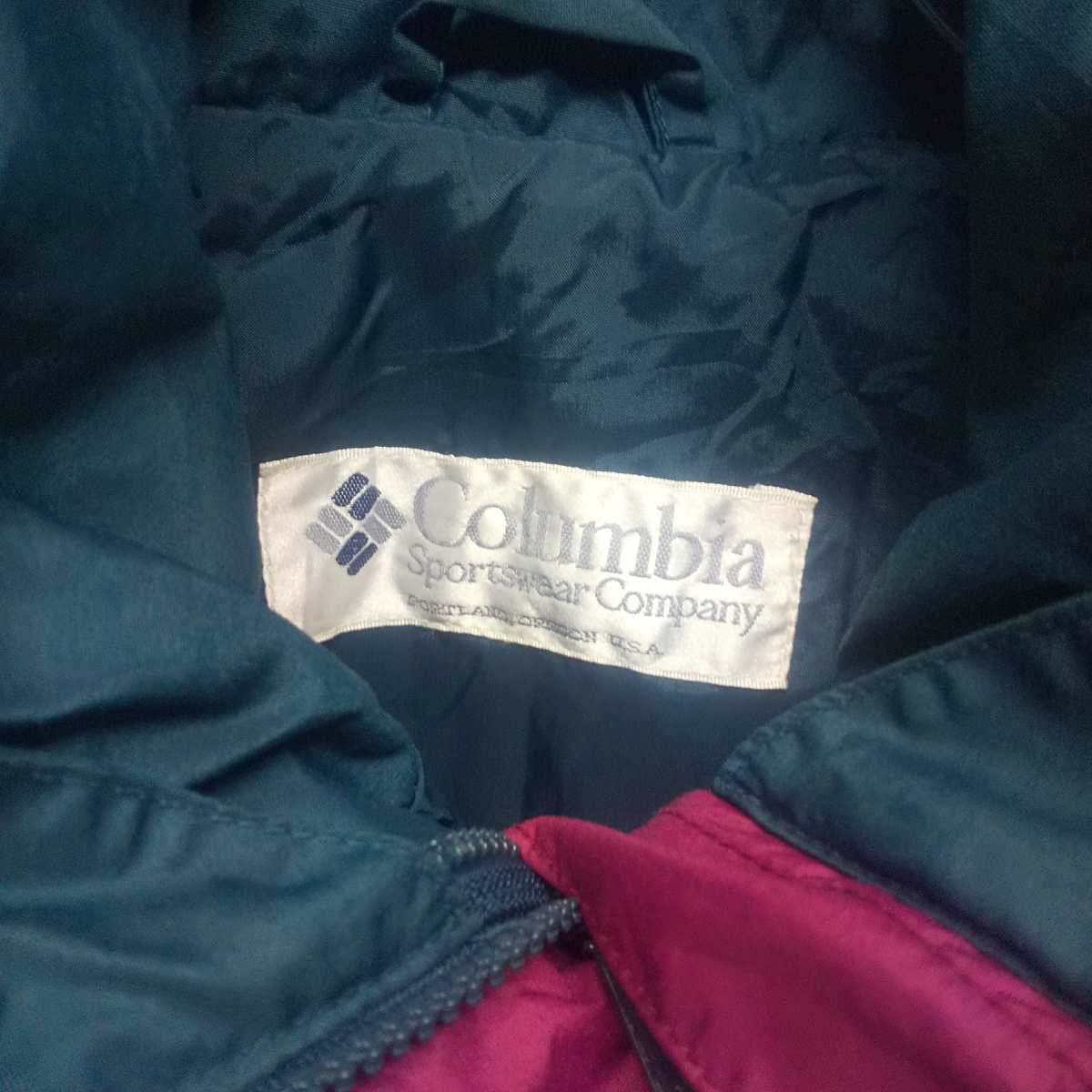 90s Columbia / コロンビア ナイロンジャケット アウトドア キャンプ マウンテンパーカー 古着 used vintage ヴィンテージ ビンテージ