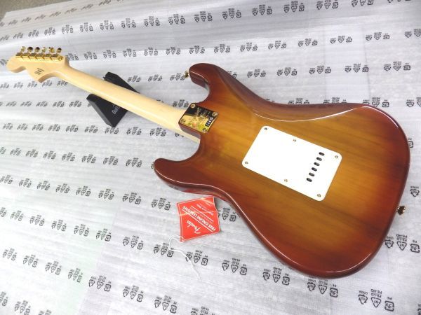 激レア 限定品 Squier by Fender 40TH ANNIVERSARY STRATOCASTER GOLD