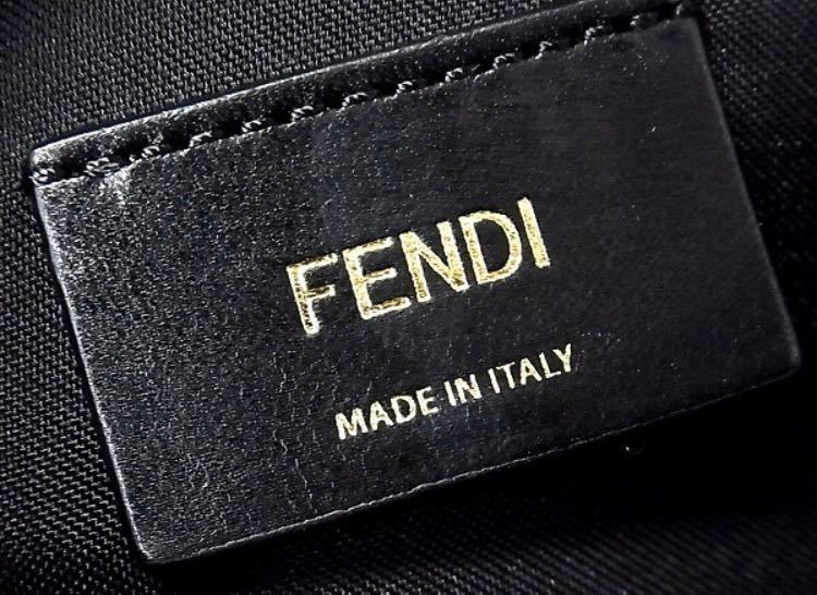 銀座店 激レア FENDI バグス ズッカ柄 バックパック フェンディ