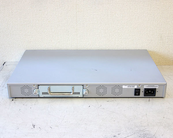 [中古] Fortinet Fortigate 200 Firewall 200-RHD-20 初期化済み_画像5