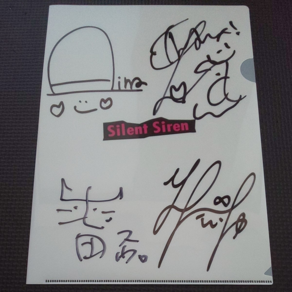 SILENT SIREN サイサイグッズ|Yahoo!フリマ(旧PayPayフリマ) SILENT SIREN サイサイグッズ|Yahoo!フリマ(旧PayPayフリマ)