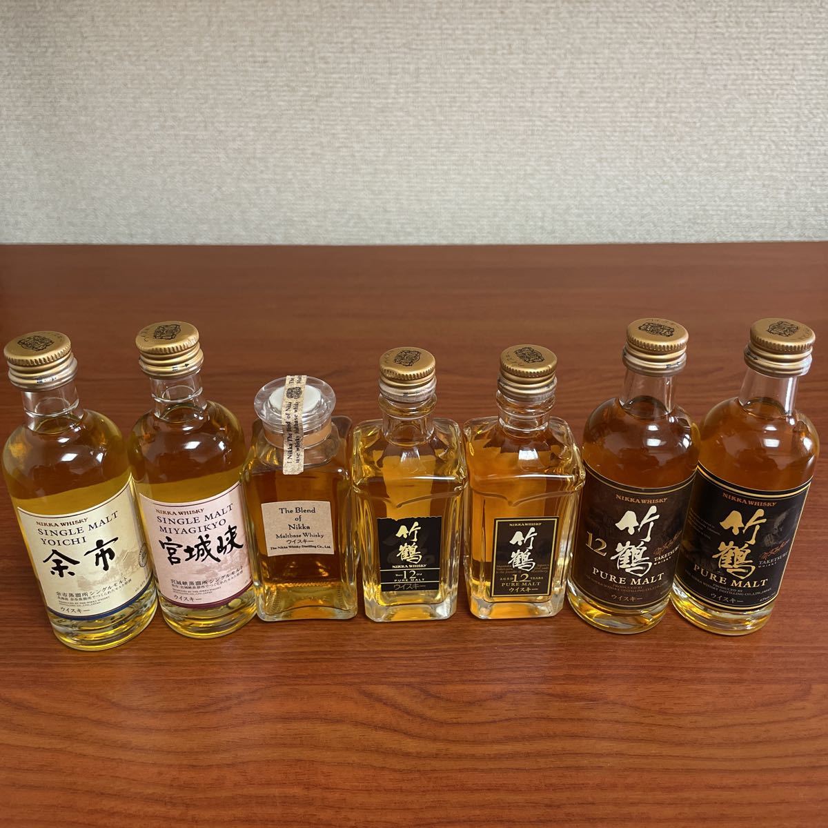 Yahoo!オークション - 送料無料 NIKKA ミニチュアボトル 竹鶴 竹 Yahoo!オークション - 送料無料 NIKKA ミニチュアボトル 竹鶴 竹