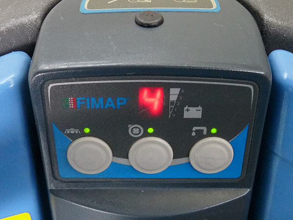 ペンギンワックス MY16B 16インチ自動床洗浄機 FIMAP ペンギンワックス MY16B 16インチ自動床洗浄機 FIMAP