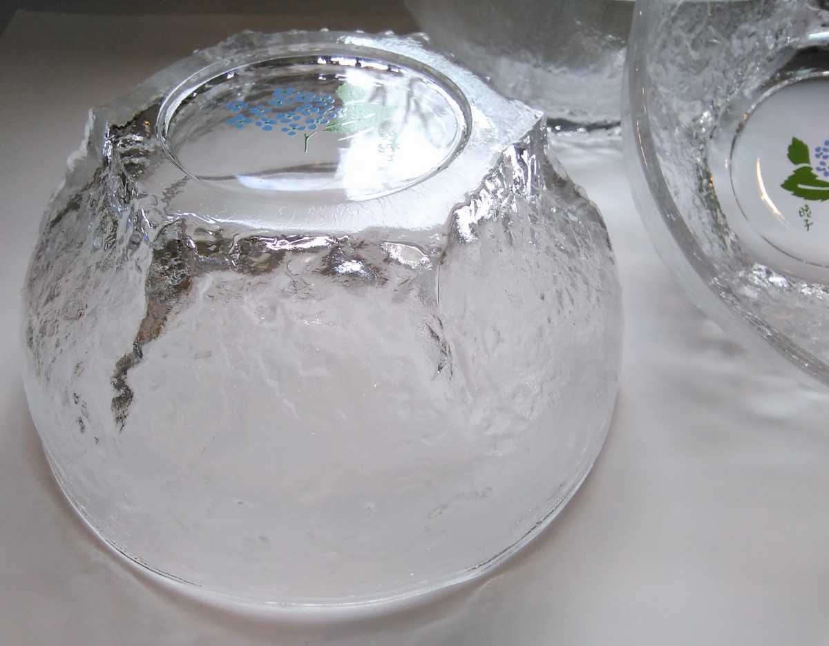 睦子 ◆ガラス大鉢 ３ヶ ◆直径17㎝ 紫陽花 絵柄 綺麗 重厚 未使用_画像8