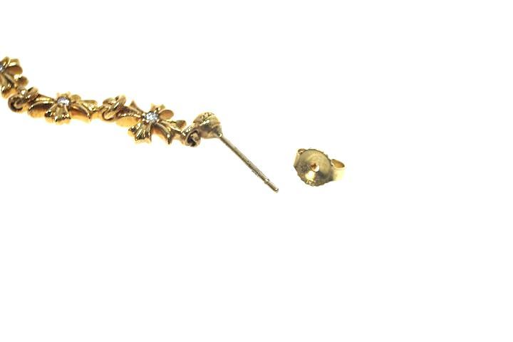 CHROME HEARTS / クロムハーツ 片耳用 CHクロス 3連ドロップ CHROME HEARTS / クロムハーツ 片耳用 CHクロス 3連ドロップ