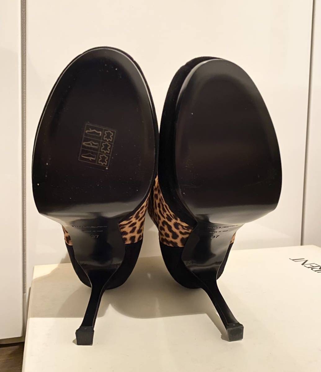 YSL イヴサンローランリヴゴーシュ ショートブーツ 新品未使用