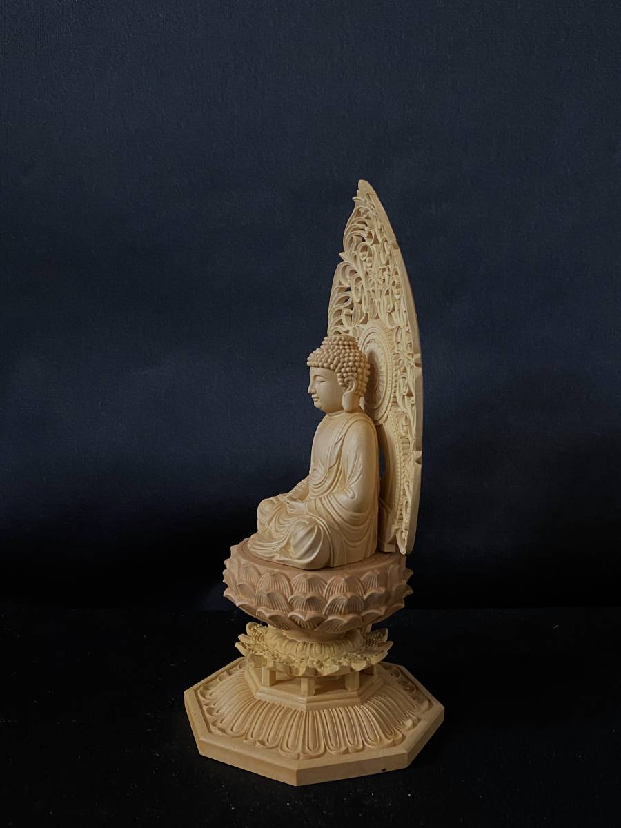 独特の上品 仏教工芸品 総柘植材 精密彫刻 極上品 木彫仏教 仏師で 