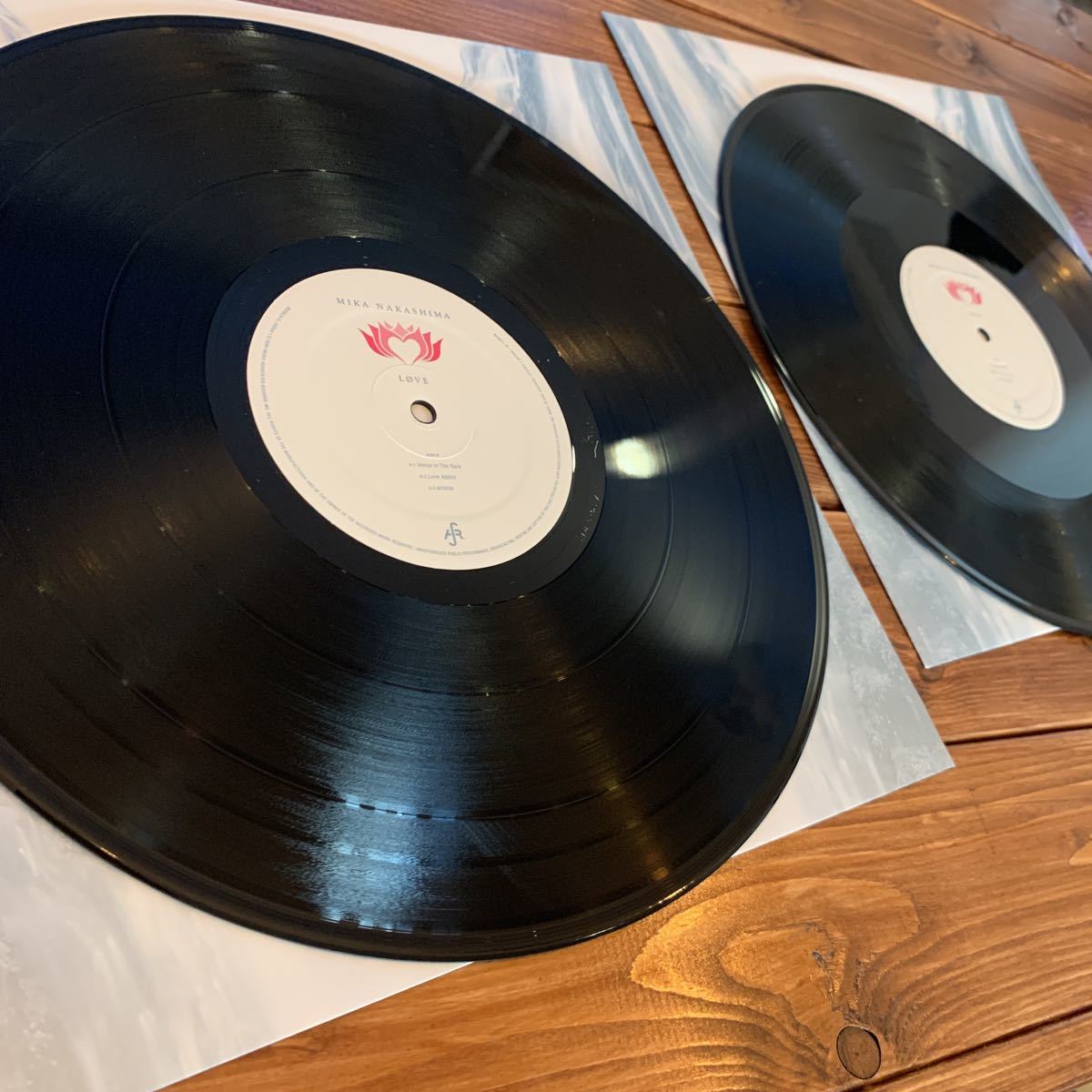 クリアランス安い LP レコード 2枚組◇中島美嘉◇LOVE◇雪の華収録 クリアランス安い LP レコード 2枚組◇中島美嘉◇LOVE◇雪の華収録