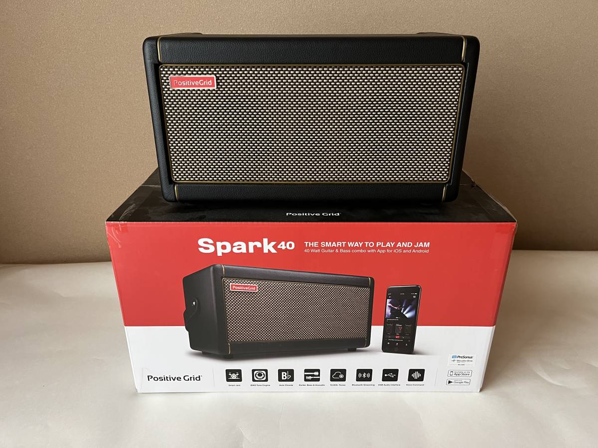 通信セールサイト 美品 Positive Grid Spark40 限定カラー pearl 白