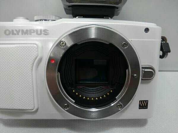 OLYMPUS E-PL6 DZKIT WHT OLYMPUS PEN Lite E-PL6 ダブルズームキット