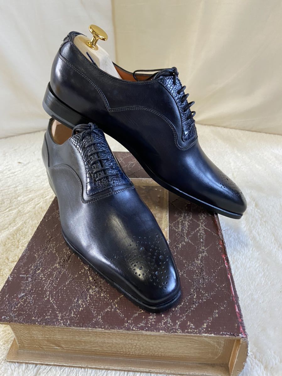 サントーニ　SANTONI 新品　紳士靴 サイズ　6 シューキーパー付き☆_画像2