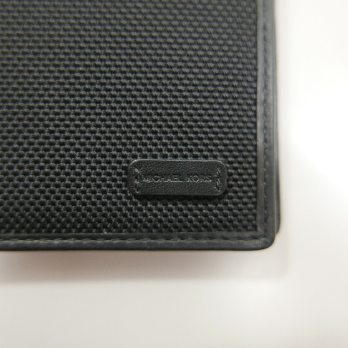 MICHAEL KORS マイケル コース BILLFOLD メンズ ナイロン2つ折り財布 BLACK NS 36T6TVSF1C_画像5