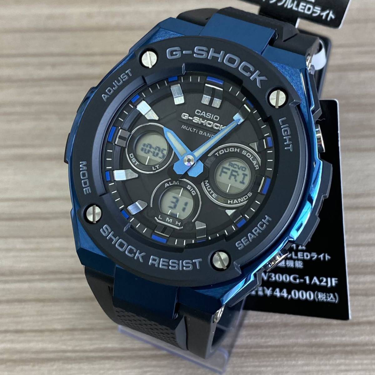 セール！★新品 カシオ正規保証書発行★G-SHOCK G-STEEL GST-W300G-1A2JF ソーラー電波時計 メンズ腕時計 ブルー★プレゼントにも最適_画像3