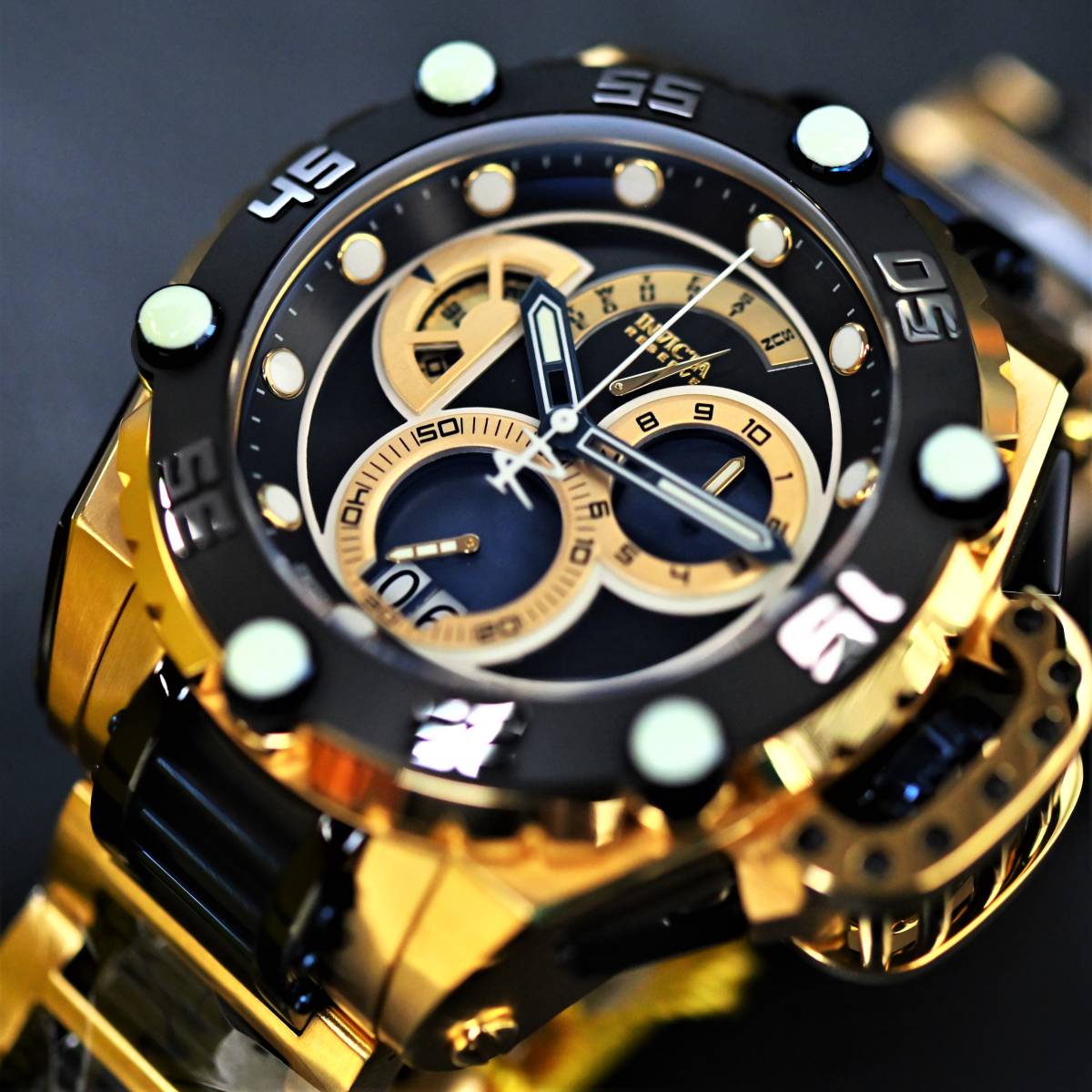 INVICTA インビクタ『Reserve Flying Fox 36843』☆電池式☆200m防水
