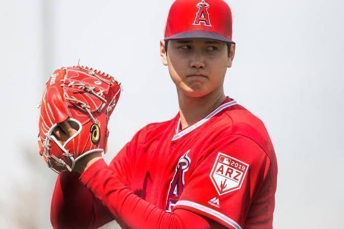 実使用!!! 大谷翔平 ユニフォーム MLBホログラムシールおよび証明書