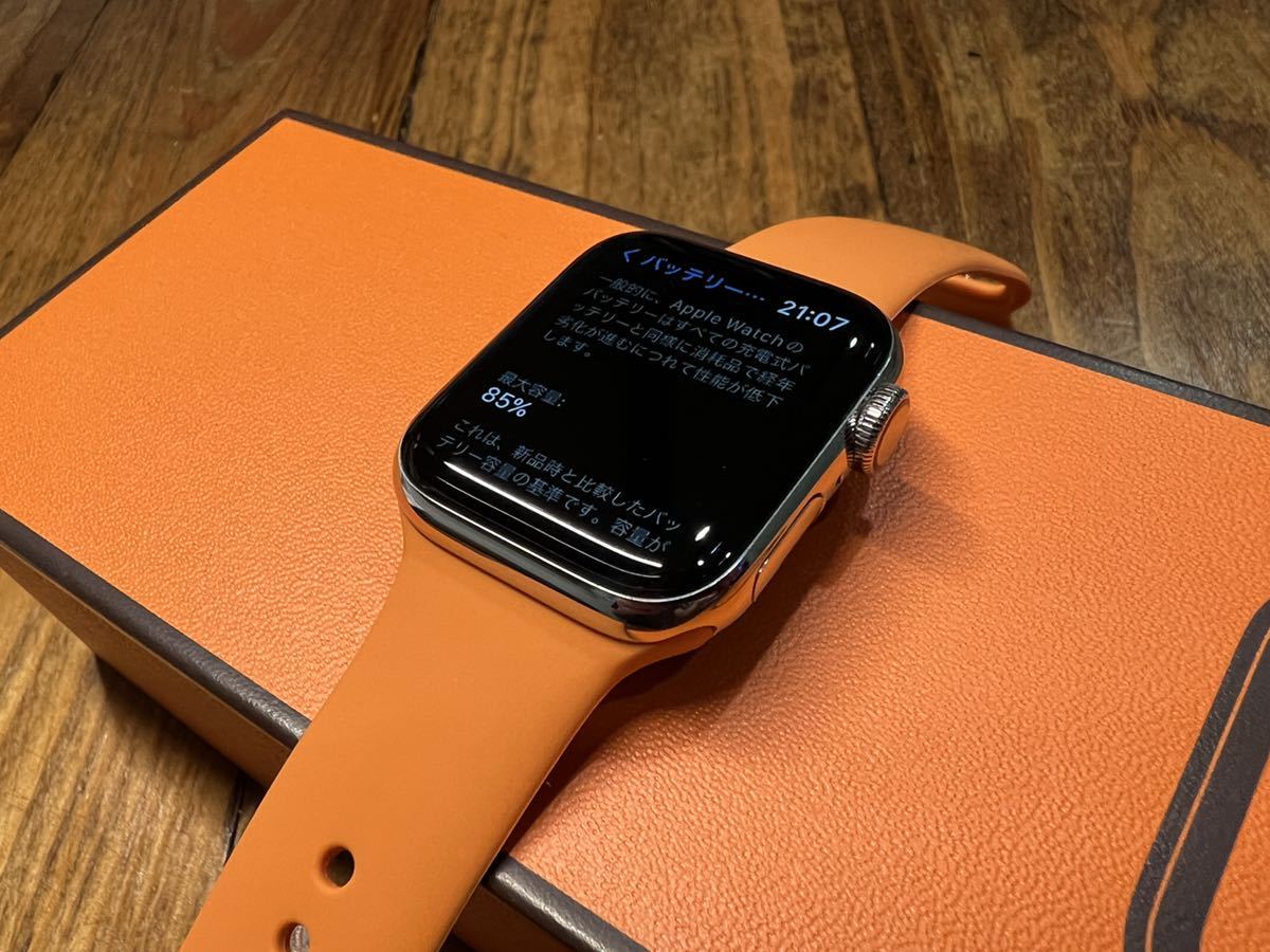 2022新商品 アップルウォッチ85% 40mm HERMES 4 Watch Apple - 腕時計