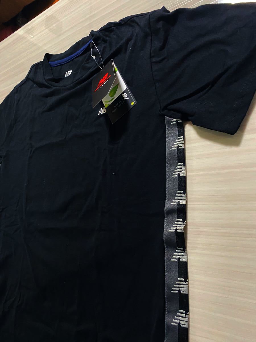 ニューバランス　Tシャツ　サイズM カラー　ブラック　ランニング　ジム