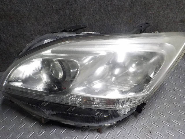 【送料込】 H19年 マークXジオ DBA-ANA10 左ヘッドランプ ＨＩＤ STANLEY 72-2 [ZNo:04000786] 70632_画像2