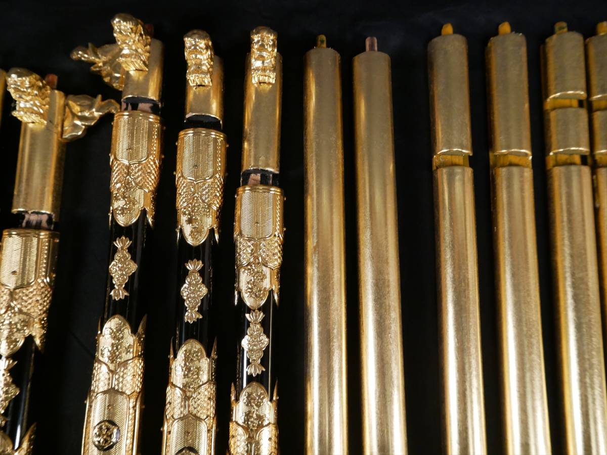 収集品 木製仏壇用小柱 本金メッキ金具付き 14本 本金箔 長さ48.5