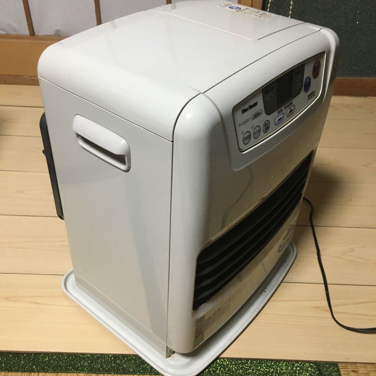 FHY-32ts6 ダイニチブルーヒーター石油ファンヒーター ストーブ FHY-32ts6 ダイニチブルーヒーター石油ファンヒーター ストーブ
