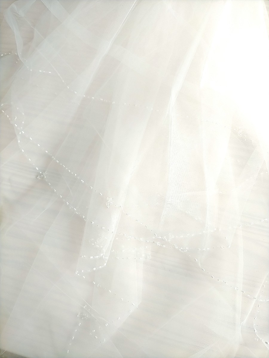 新品未使用】WITH A WHITE ウエディングベール ブライダル 結婚 新品未使用】WITH A WHITE ウエディングベール ブライダル 結婚