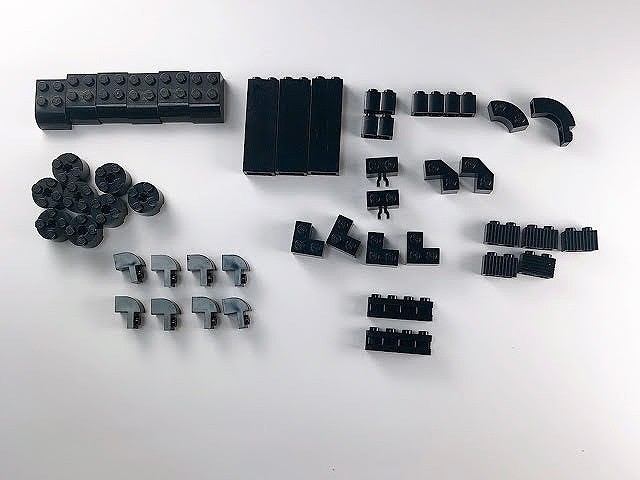 F319　LEGOバラパーツ　黒　特殊ブロック系　まとめて大量㎏_画像1