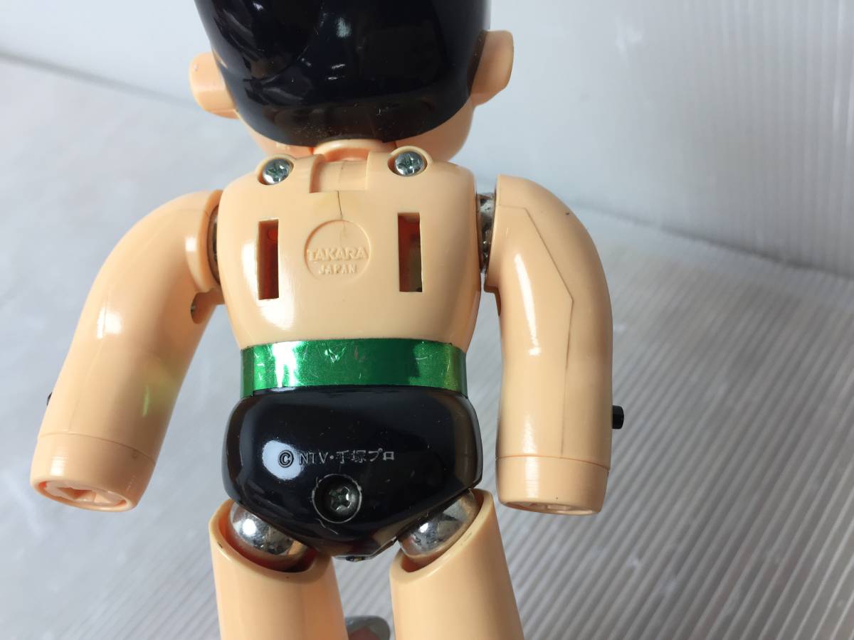 Yahoo!オークション - マグネロボット 鉄腕アトム 超合金 旧 Yahoo!オークション - マグネロボット 鉄腕アトム 超合金 旧