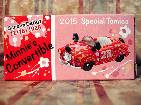 ★ディズニー トミカ　2015　スペシャルトミカ　ミニーのコンバーティブル　スクリーンデビュー
