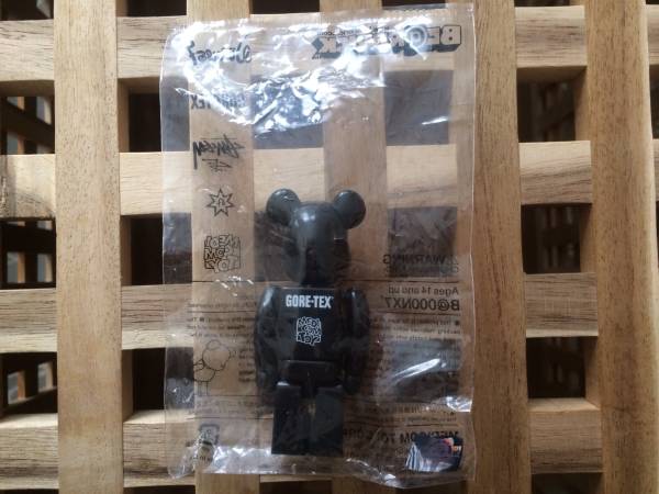 STUSSY × NEXUS7 × GORE-TEX BE@RBRICK 100%(ベアブリック STUSSY × NEXUS7 × GORE-TEX BE@RBRICK 100%(ベアブリック
