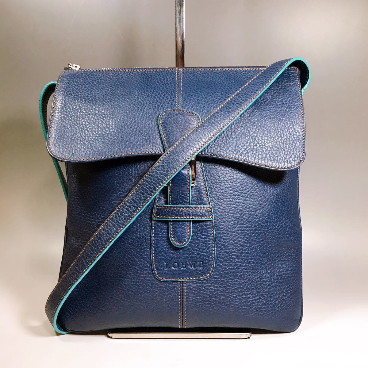 LOEWE ロエベ ショルダーバッグ レザー 青 ブルー 【最高級】【極美品】 オンラインネットワーク ロエベ 【極美品】LOEWE ナッパアイレ 青 ブルー レザー ハンドバッグ ハンドバッグ