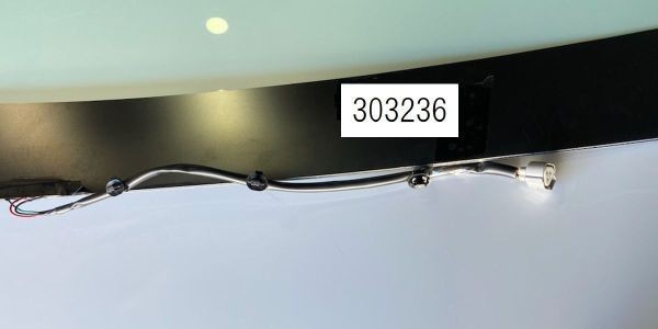 大人気商品 ハイラックス 2.トヨタ ハイラックス GUN125 新品 フロント